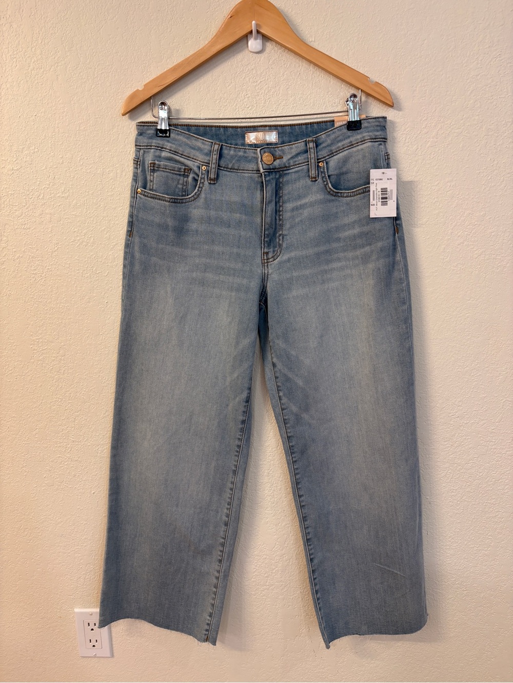 Kut from the Kloth Charlotte Cullotte High Rise Wide Leg Jeans - NWT Size 8